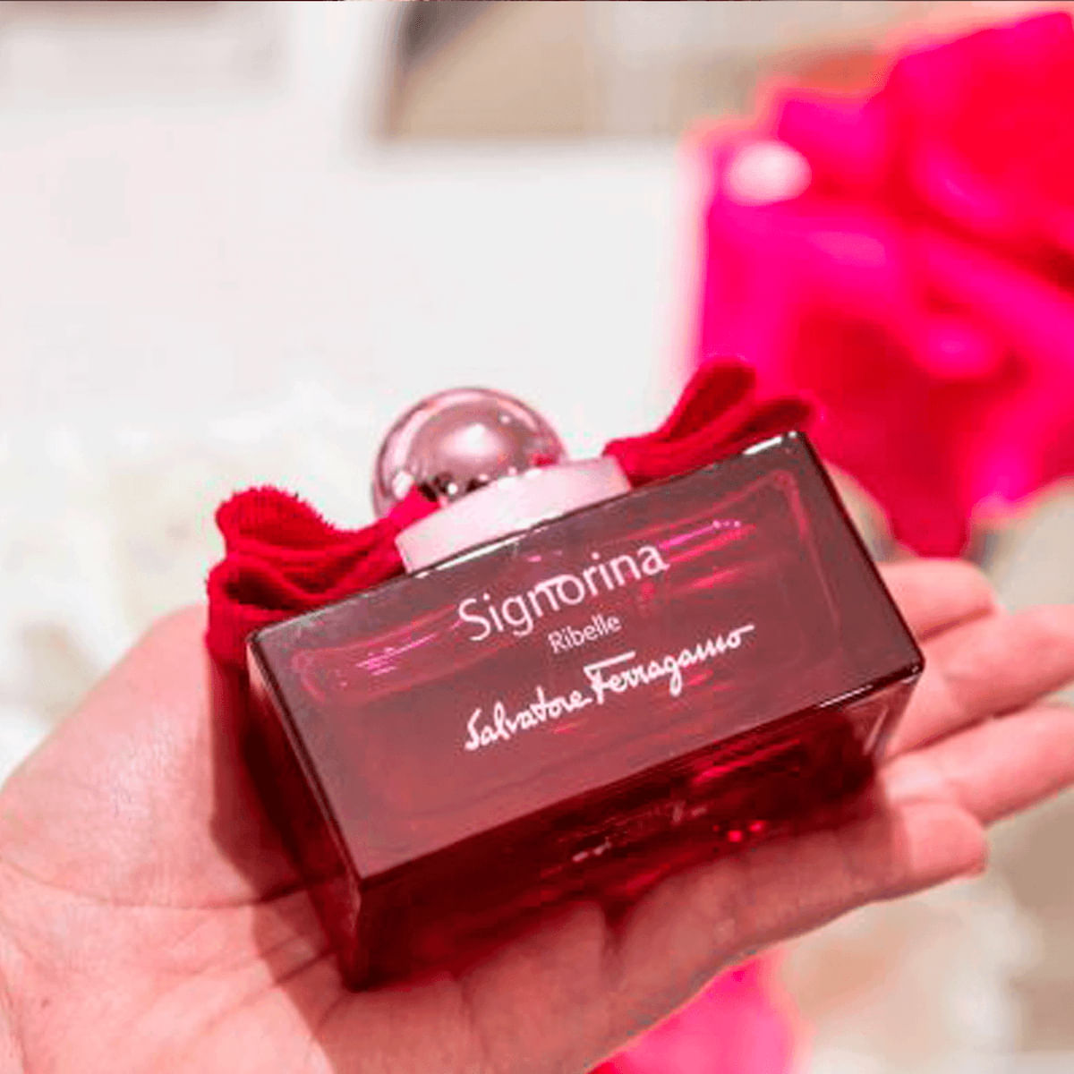 Salvatore Ferragamo Signorina Ribelle Eau de Parfum - Perfume