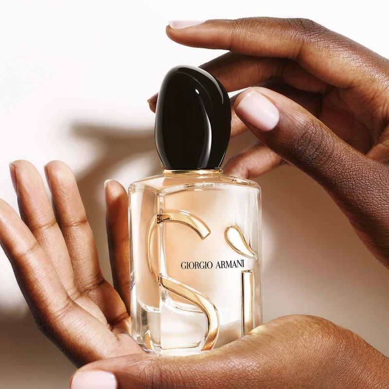 Perfume Si Giorgio Armani Feminino - Época Cosméticos