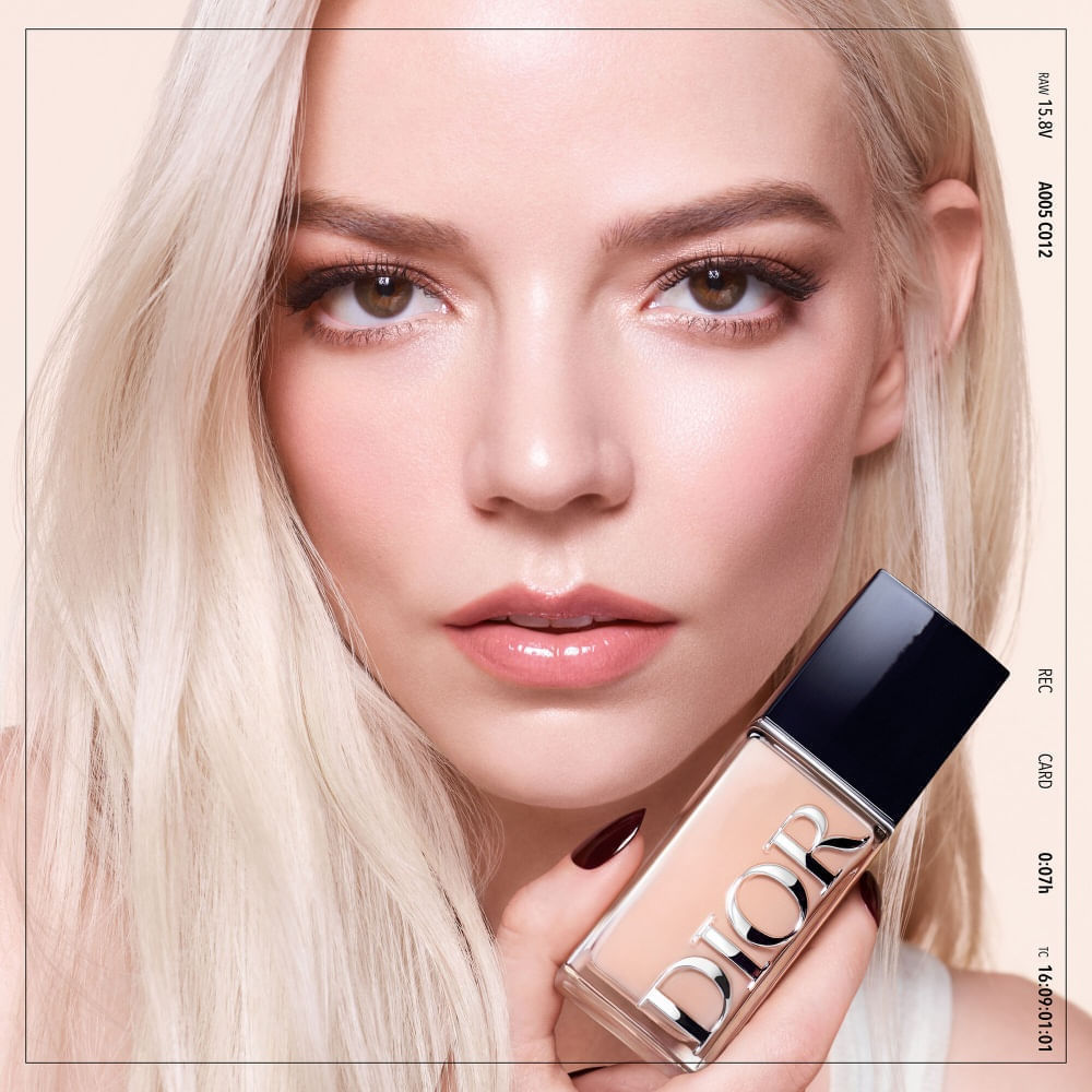 ファンデーション Dior Forever Skin Glow 30ml Base Dior Forever Skin Glow 30ml - Época Cosméticos | Época Cosméticos