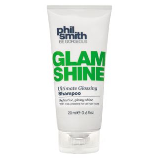 Miniatura Phil Smith Glam Shine Gloss Sh 20Ml (Imagem ilustrativa) - Promoção sujeita a disponibilidade de estoque. Menor preço em Miniatura Phil Smith Glam Shine Gloss Sh 20Ml (Imagem ilustrativa) - Promoção sujeita a disponibilidade de estoque.