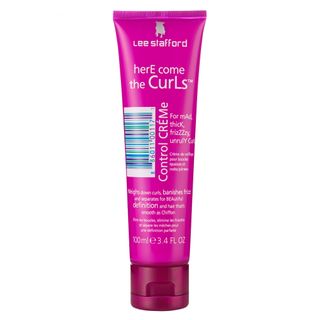 Lee Stafford Control Crème Here Come The Curls - Leave-in Cachos Grossos - 100ml Menor preço em Lee Stafford Control Crème Here Come The Curls - Leave-in Cachos Grossos - 100ml