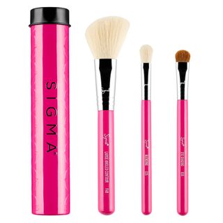 Kit Beauty Essential Trio Set Sigma Beauty - 3 Pincéis Menor preço em Kit Beauty Essential Trio Set Sigma Beauty - 3 Pincéis
