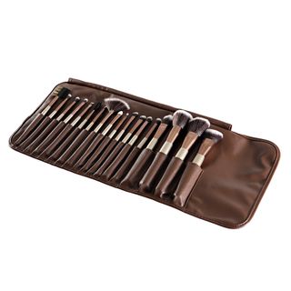 Marco Boni Maquiagem Completa Kit - 18 pincéis Menor preço em Marco Boni Maquiagem Completa Kit - 18 pincéis