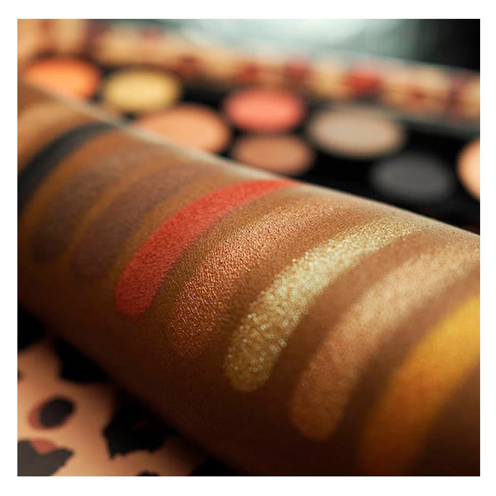 Paleta de Sombra e Iluminador M·A·C - Girls Mischief Minx - Época