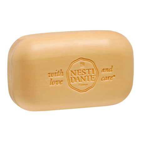 https://epocacosmeticos.vteximg.com.br/arquivos/ids/403570-450-450/luxury-gold-soap-60-aniversary-nesti-dante-sabonete-em-barra-250g-2.jpg?v=637363014181900000