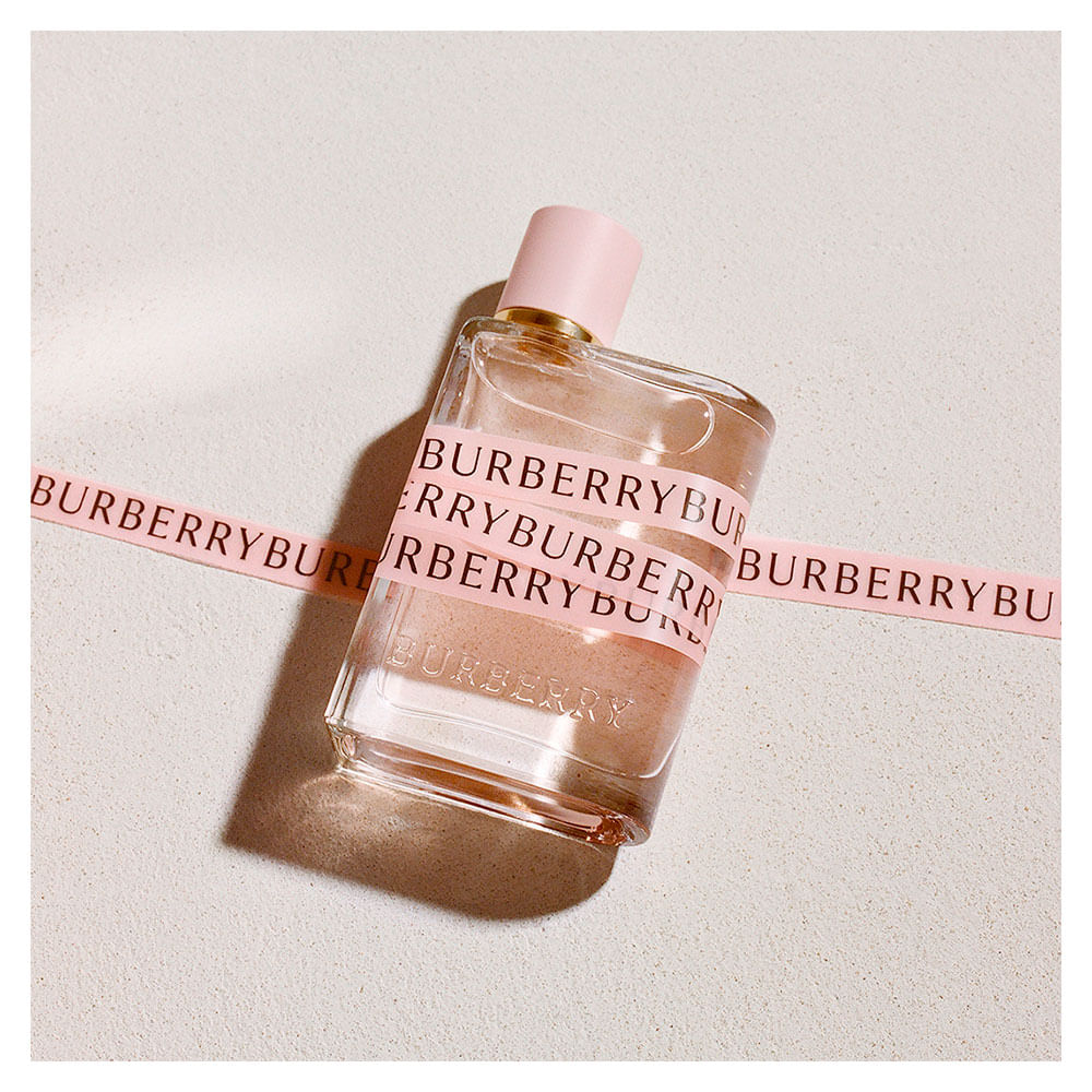 Perfume Burberry Her Eau de Parfum Feminino Época Cosméticos