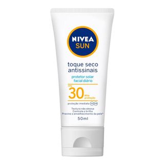 Protetor Solar Facial Nivea Sun Toque Seco Antissinais Fps30 - 50ml Menor preço em Protetor Solar Facial Nivea Sun Toque Seco Antissinais Fps30 - 50ml
