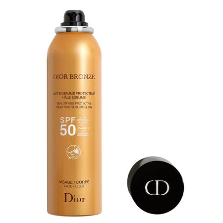 https://epocacosmeticos.vteximg.com.br/arquivos/ids/438330-450-450/Protetor-Spray-Dior-Beautifying-Protective-Milky-Mist-FPS-50-2.jpg?v=637597547672900000