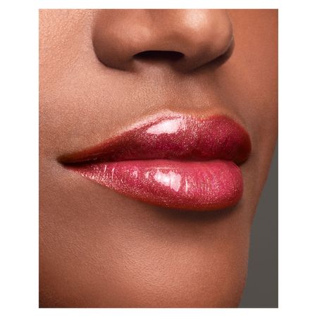 https://epocacosmeticos.vteximg.com.br/arquivos/ids/442824-450-450/oleo-labial-cintilante-clarins-lip-comfort-oil-shimmer-05-5.jpg?v=637619465736800000