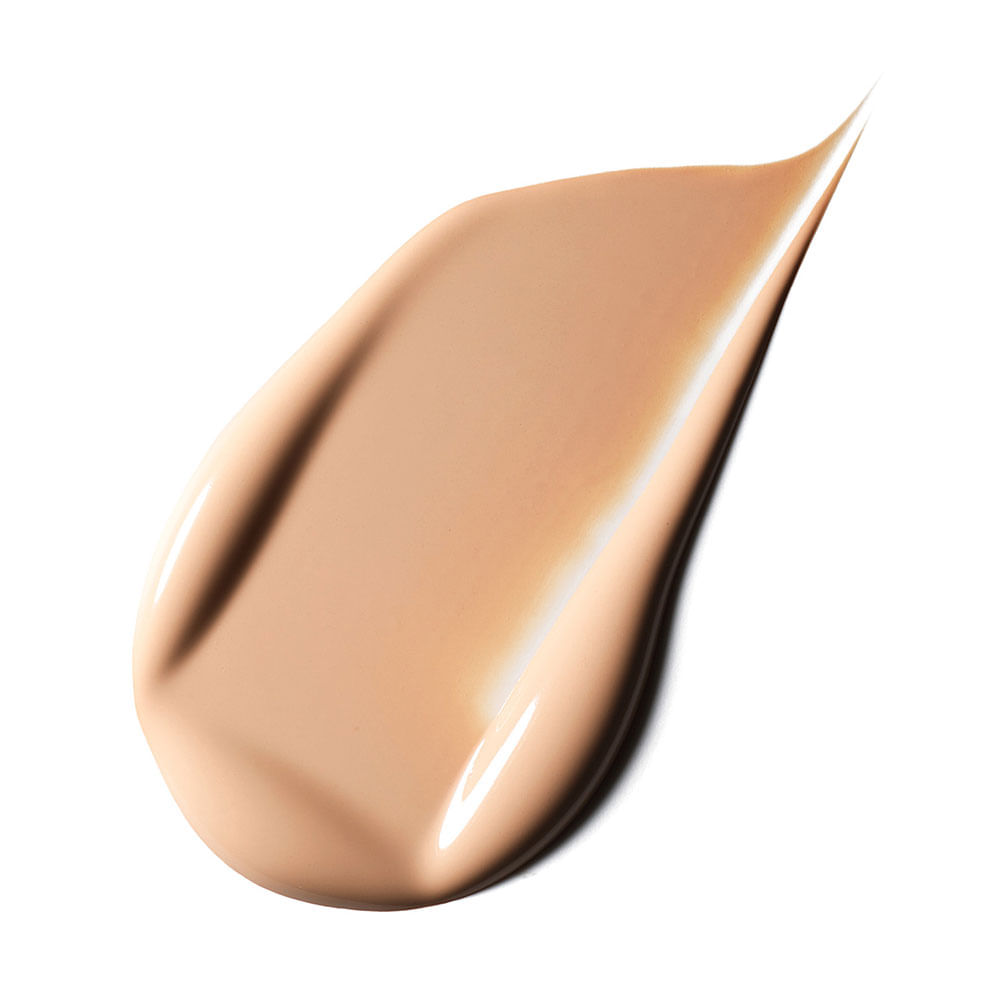 Base MAC Face and Body Natural Radiance Tons Claros