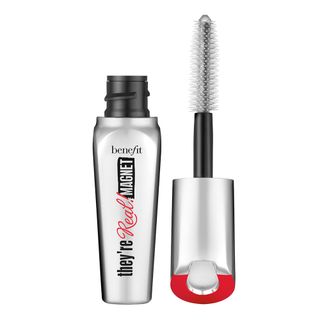 Máscara de Cílios Benefit They´re Real! Magnet Mini - Black Menor preço em Máscara de Cílios Benefit They´re Real! Magnet Mini - Black