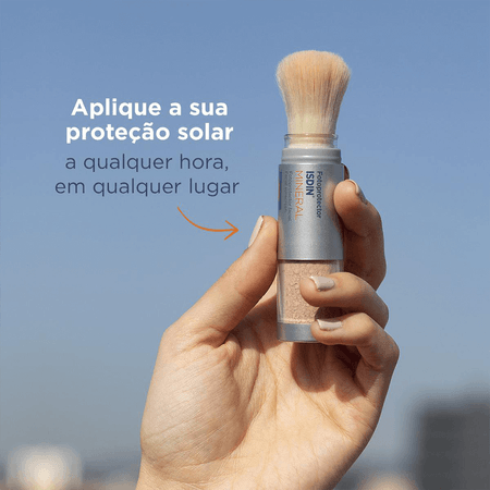 https://epocacosmeticos.vteximg.com.br/arquivos/ids/459997-450-450/protetor-solar-facial-isdin-sunbrush-mineral-50-6.png?v=637709656242300000