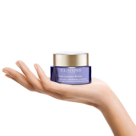 Creme-Antissinais-Clarins-–-Nutri-Lumiere-Revive-50ml--4