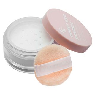 Pó Translúcido Ruby Kisses Under Eye Powder Menor preço em Pó Translúcido Ruby Kisses Under Eye Powder