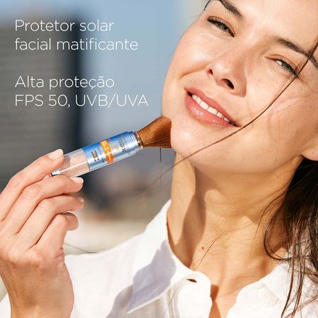 https://epocacosmeticos.vteximg.com.br/arquivos/ids/506655-450-450/protetor-solar-em-po-isdin-uv-mineral-brush-fps50--3-.jpg?v=637976505662370000