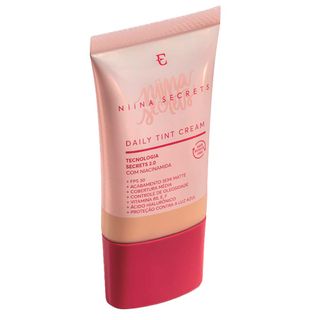 Base Líquida Multifuncional Niina Secrets by Eudora Daily Tint Cream Menor preço em Base Líquida Multifuncional Niina Secrets by Eudora Daily Tint Cream