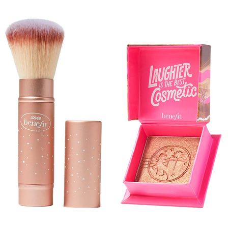 https://epocacosmeticos.vteximg.com.br/arquivos/ids/522979-450-450/benefit-kit-holiday-blush-n-brush-delivery-blush-pincel-retratil--3-.jpg?v=638053404641930000