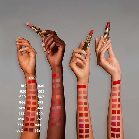 Batom-Matte-Estée-Lauder-Pure-Color-Lipstick-571-Independent--8