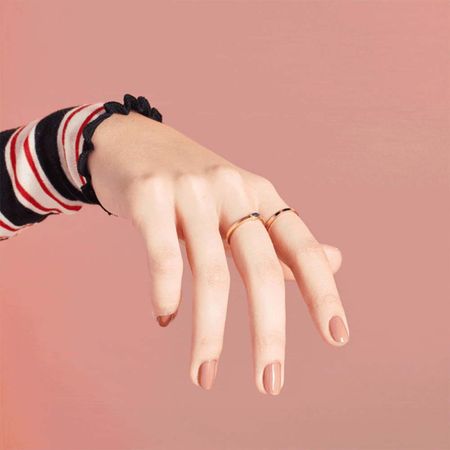 Esmalte-Cremoso-Nudes-O.P.I-Nail-Lacquer-Barefoot-In-Barcelona--6