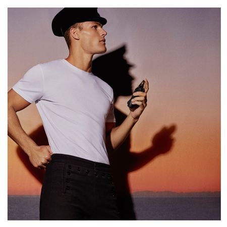 Jean-Paul-Gaultier-Le-Male-Le-Parfum-Kit---Perfume-Masculino-+-Gel-de-Banho-kit--2