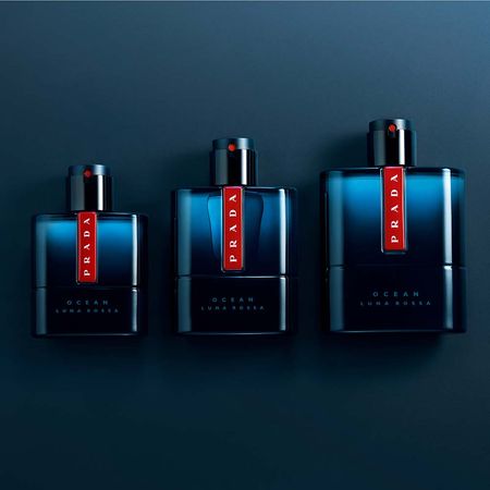 https://epocacosmeticos.vteximg.com.br/arquivos/ids/586475-450-450/luna-rosa-prada-perfume-masculino-eau-de-toilette--4-.jpg?v=638387627674100000