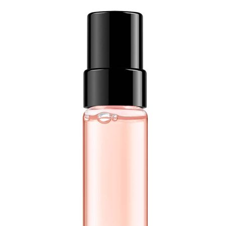 https://epocacosmeticos.vteximg.com.br/arquivos/ids/586599-450-450/prada-paradoxe-perfume-feminino-eau-de-parfum--1---4-.jpg?v=638387709081400000