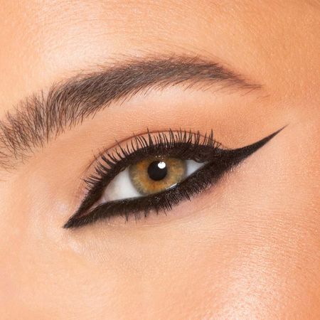 Delineador-Too-Faced---Killer-Kajal-Intense-Black--3