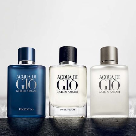 https://epocacosmeticos.vteximg.com.br/arquivos/ids/612522-450-450/acqua-di-gio-profundo-giorgio-armani-perfume-masculino-edp--5-.jpg?v=638525061886730000