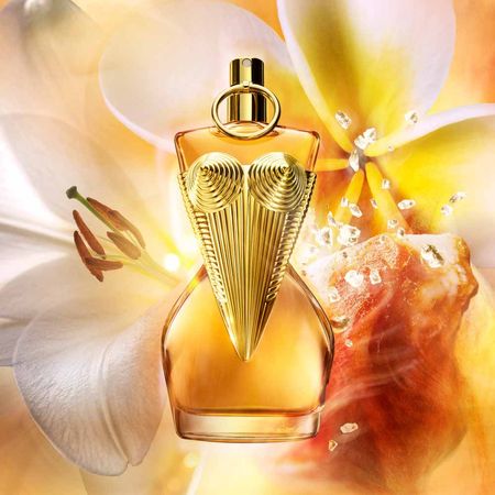 https://epocacosmeticos.vteximg.com.br/arquivos/ids/613189-450-450/gaultier-divine-jean-paul-gaultier-perfume-feminino-le-parfum-intense-refil--6-.jpg?v=638527534430700000