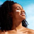 Kit Creamy Watery Lotion FPS 60 e Escova de Limpeza Facial 2 em 1 (2 produtos)