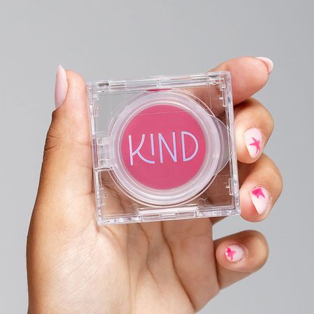 Blush-Cremoso-3-em-1-Kind-Beauty-Romance-FPS-15-FPUVA-5-5g-Romance--4