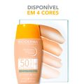 Protetor Solar Facial Matte FPS 50+ Bioderma Photoderm Nude Touch Claro 40 ml Claro