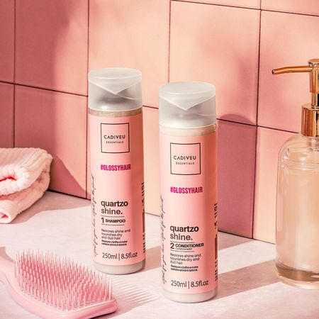 Kit-Cadiveu-Professional-Essentials-Quartzo-Shine-Shampoo-Barra-e-Condicionador-(2-produtos)--2