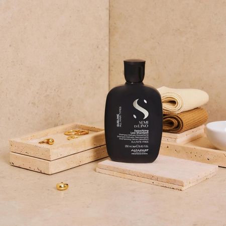 Alfaparf-Semi-di-Lino-Sublime-Detoxifying-Low-Shampoo-250ml--3