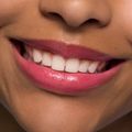 Balm Labial Essence Juicy Bomb Glossy Butter 03 Time To Pitaya 2,5 g