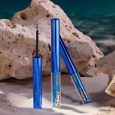 Delineador-Metálico-Catrice-Disney-Pixar-Procurando-Dory-010-Blue-Lagoon--6