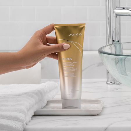 Kit-Joico-K-PAK-Reconstrutor-Hydrator-Clarifying-Home-Care-(3-produtos)--3