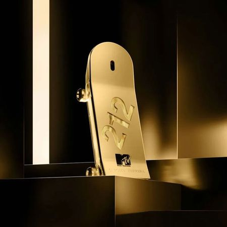 Carolina-Herrera-212-Men-Heroes-NYC-MTV-Eau-de-Toilette---Perfume-Masculino-90ml-90ml--5