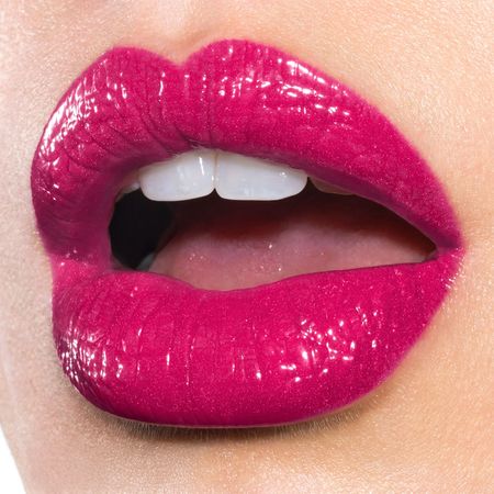 Revlon-Super-Lustrous-Glass-Shine-Cherries-in-the-Snow---Batom-4g--4