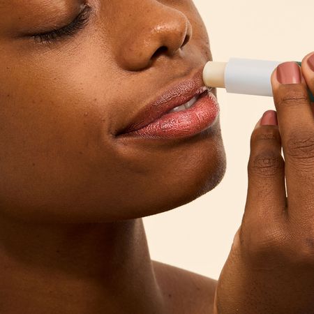 Care-Natural-Beauty-Vogue-Wellness-Natural---Balm-Labial-3g--3