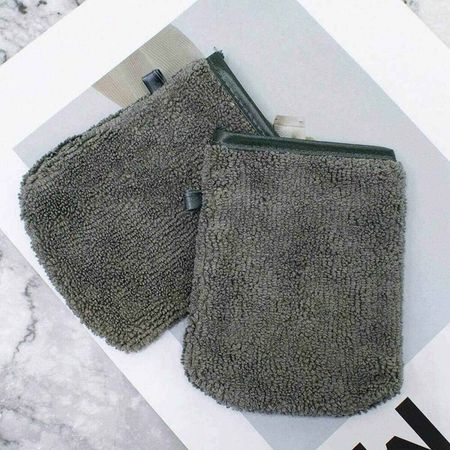 Nobrand---Luva-Removedora-de-Maquiagem-Microfibra-Cinza--3