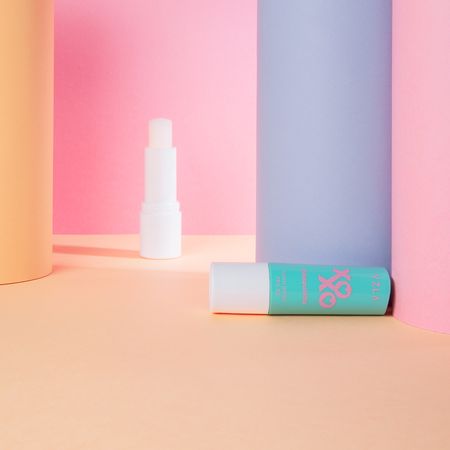 Vizzela-Xoxo-Bitoquinha-FPS20---Lip-Balm-4g--2