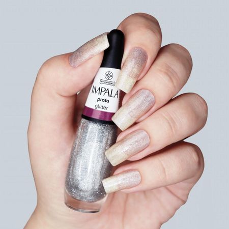Esmalte-Glitter-Impala-A-Cor-da-Sua-Moda-Prata-7,5ml--3