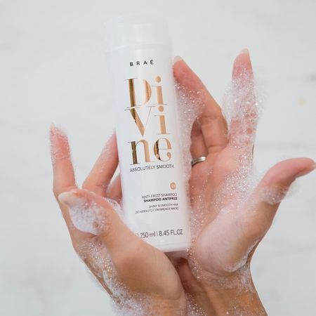 Kit-Braé-Divine-Anti-Frizz-Shampoo-Máscara-(2-produtos)--2