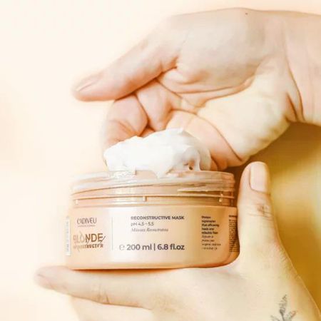 Kit-Cadiveu-Blonde-Reconstructor-Leave--In-200mL-e-Blonde-Reconstructor-Máscara-200ml--8