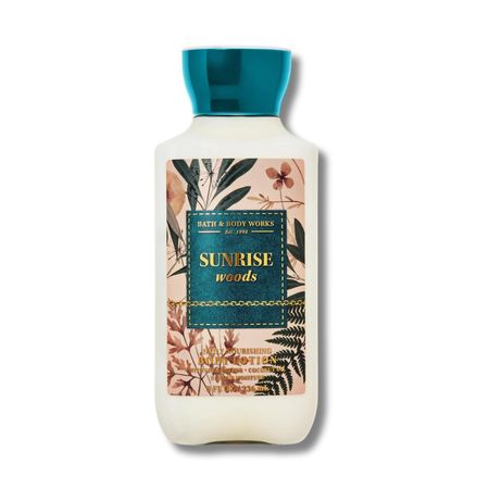 Sunrise-Woods---Bath-and-Body-Works-Body-Lotion-236ml--1