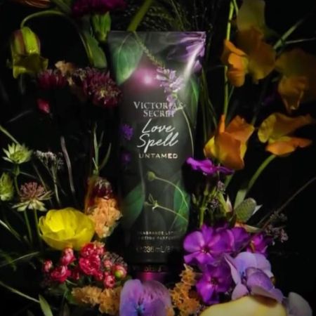Love-Spell-Untamed---Victoria's-Secret-Body-Lotion-236ml--4