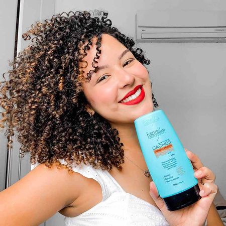 Forever-Liss-Cachos---Creme-de-Pentear-5-em-1-200g--2