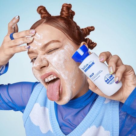 Gel-de-Limpeza-Facial-Dailus-Feat-Mentos-Jelly-Cleanser-150ml--2