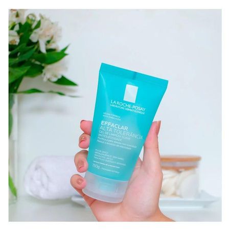 Effaclar-Alta-Tolerância-Gel-de-Limpeza-Facial-La-Roche-Posay-150g--2